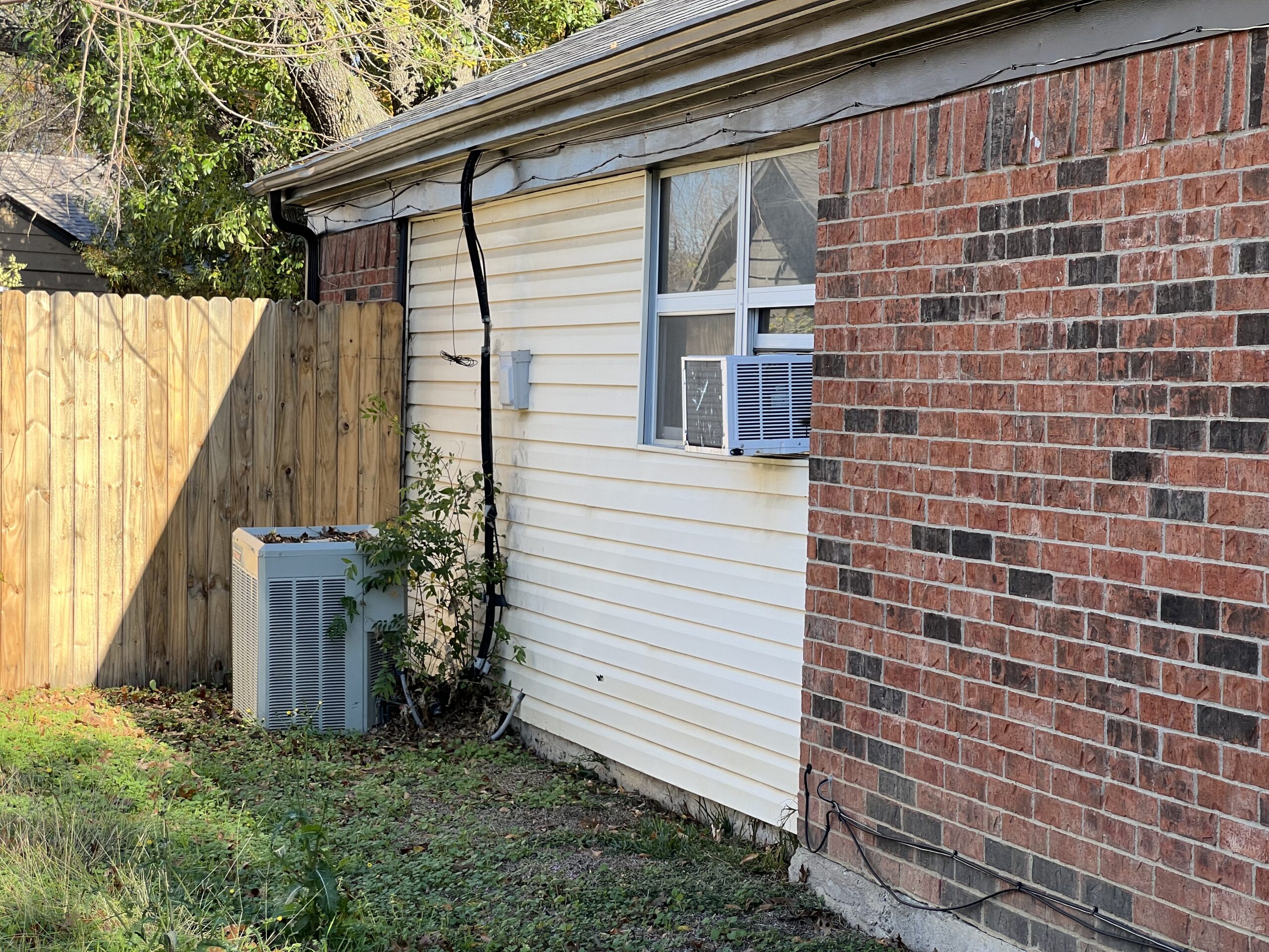 Fort Worth Home with Right of Way Issues