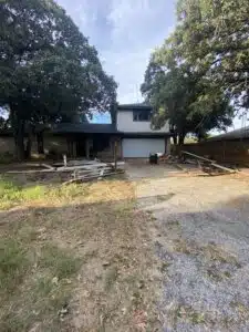 House in Fort Worth With a Dry Yard